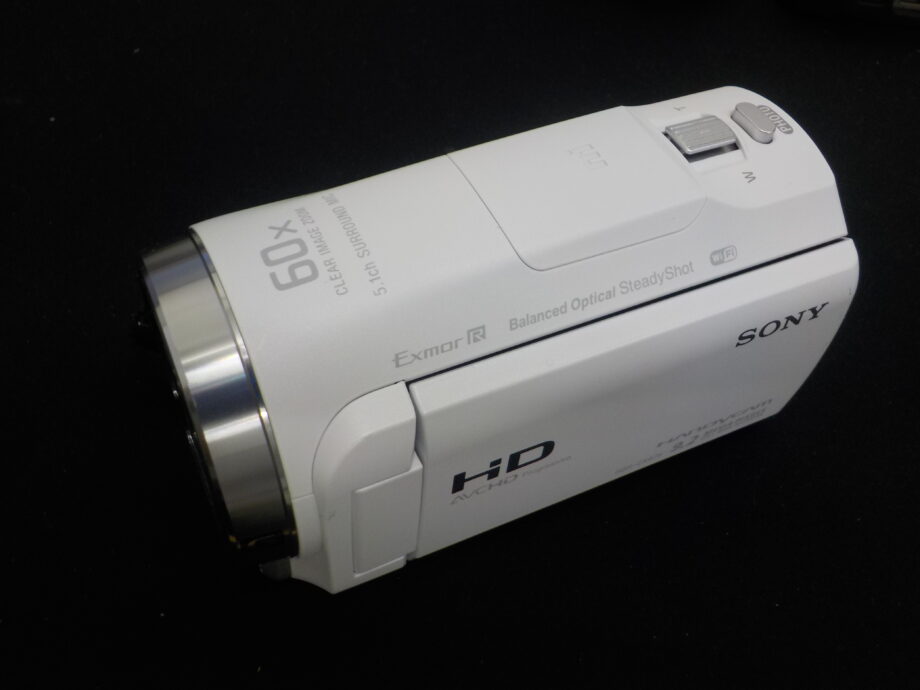 SONY HDR-CX675