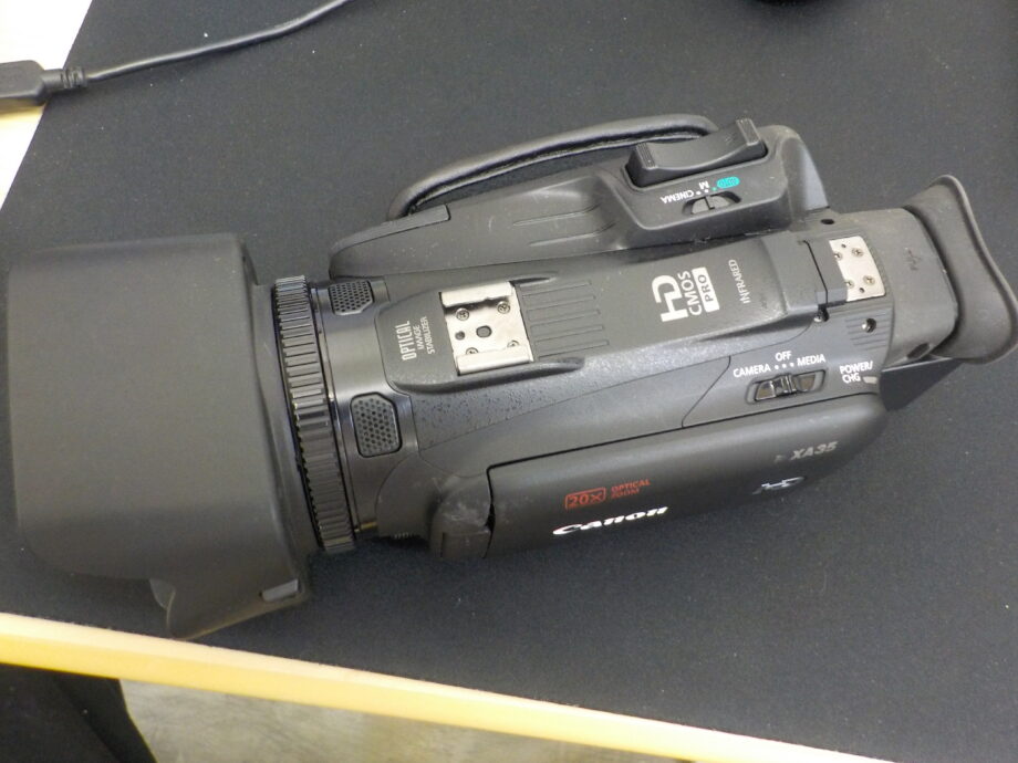 CANON XA35