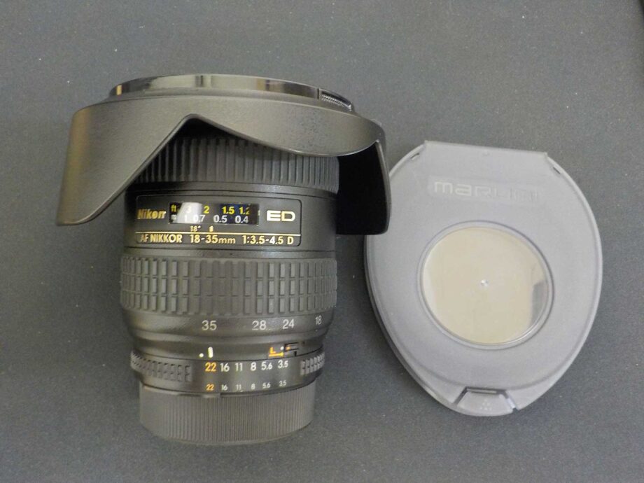 NIKON AF NIKKOR 18-35mm 1:3.5-4.5 D ED