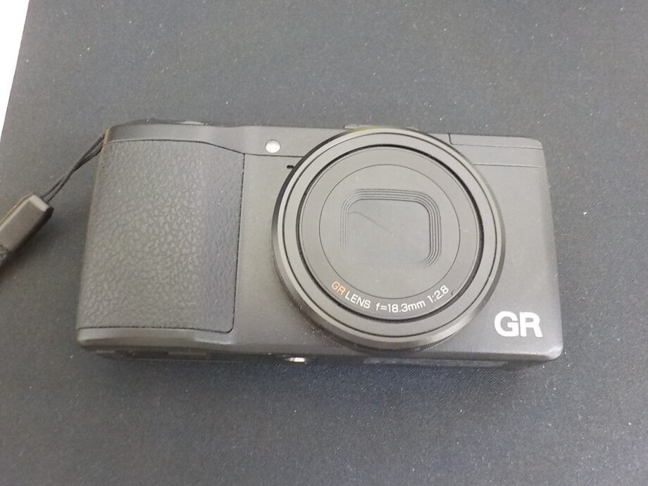 RICOH GR