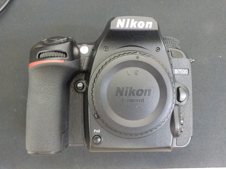 NIKON D7500 ボディ