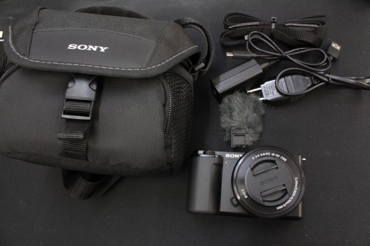 SONY ZV-E10 レンズキット