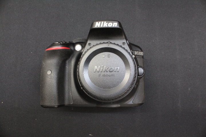 NIKON ‘D5300 ボディ