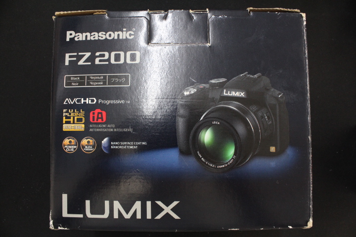 Panasonic FZ200