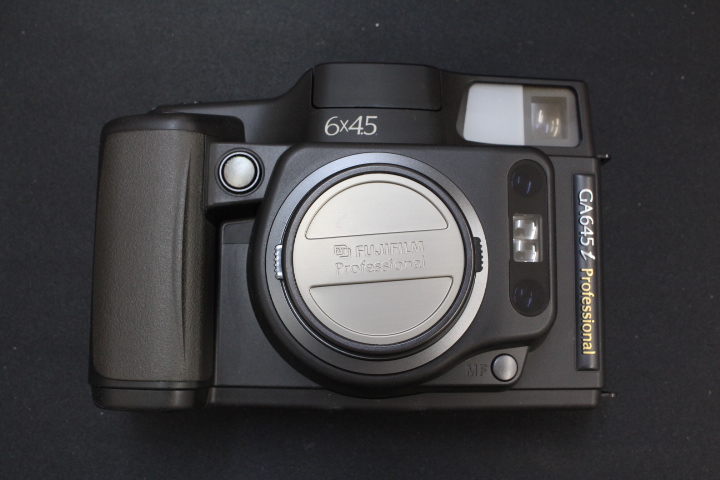 FUJI GA645i