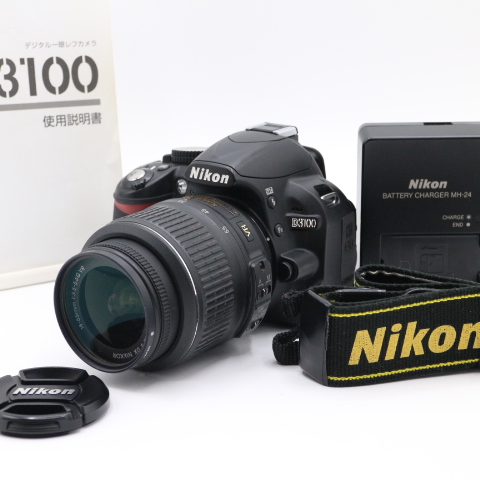 NIKON D3100