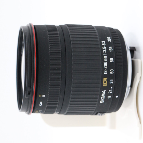 SIGMA 18-200mm