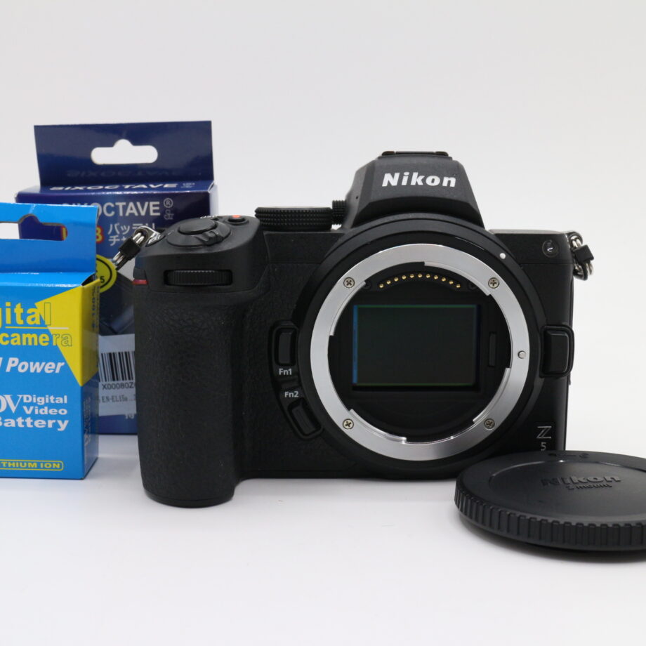 NIKON Z5